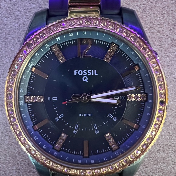 145 Fossil Men’s Watch with Bling - Picture 2 of 5